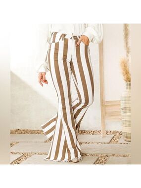 ** Bestto Bold Striped Extreme Flare Bottom Jeans Size S